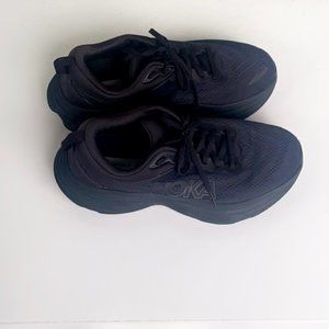 HOKA Bondi 8 size 9 D